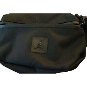 Nike Jordan Cordura Black Sling Bag Crossbody Belt/Shoulder Bag MA0901-023